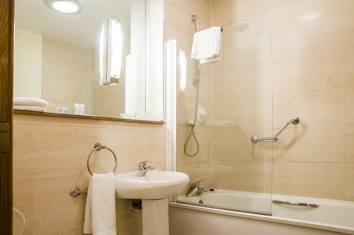 The Arches Hotel Claregalway Ngoại thất bức ảnh