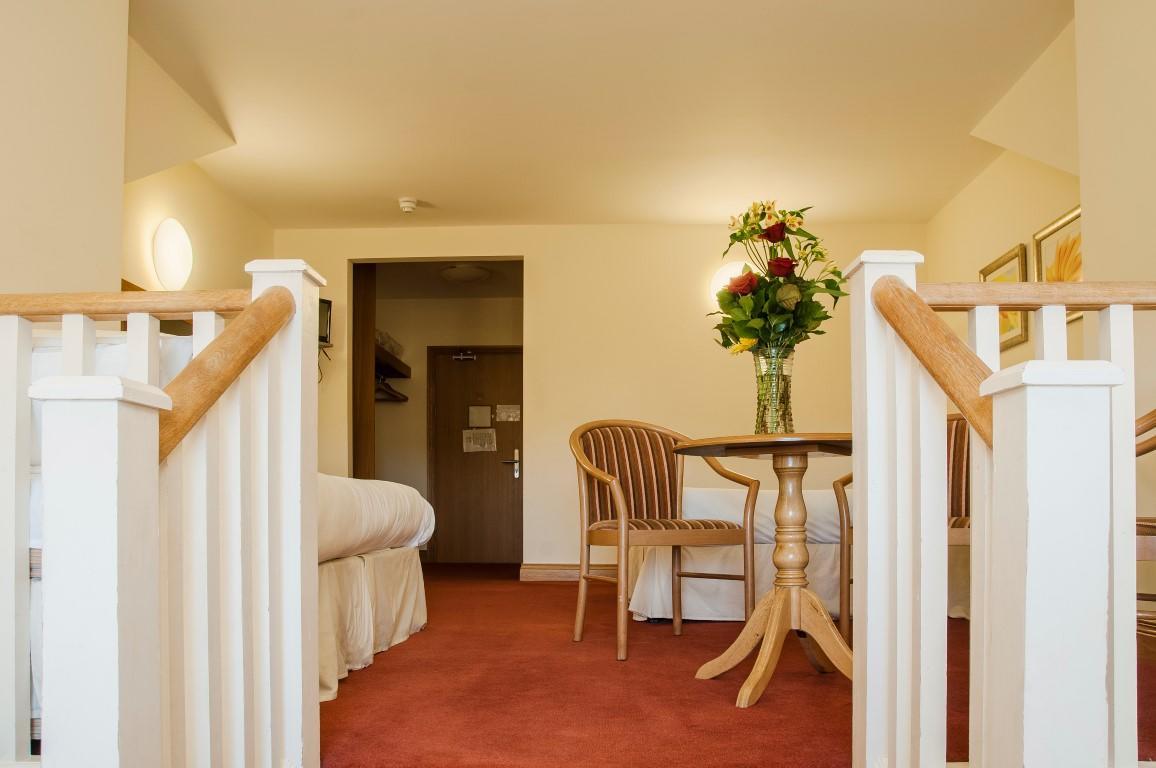 The Arches Hotel Claregalway Ngoại thất bức ảnh